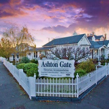 Ashton Gate Guest House 朗塞斯顿 外观 照片